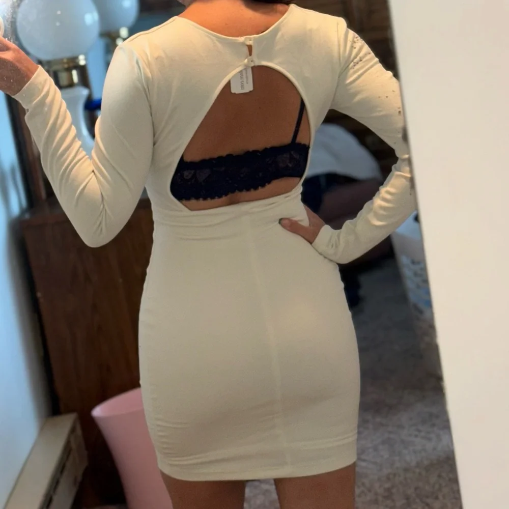 bell sleeve mini dress – 3wishes.com Color:Pale Yellow Bengaline loungewear Light Red Backgrounds For